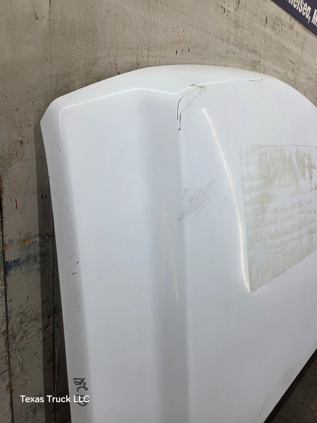 2003-2006 Chevrolet Silverado 2500 3500 Cateye HD Hood OEM