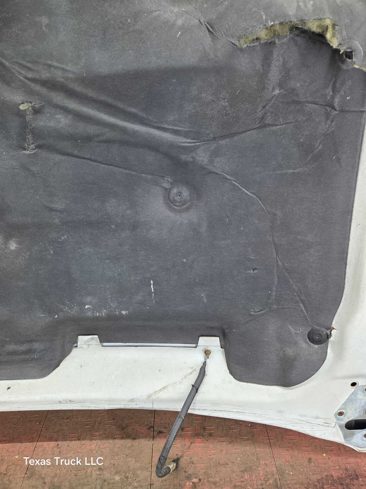 2003-2006 Chevrolet Silverado 2500 3500 Cateye HD Hood OEM