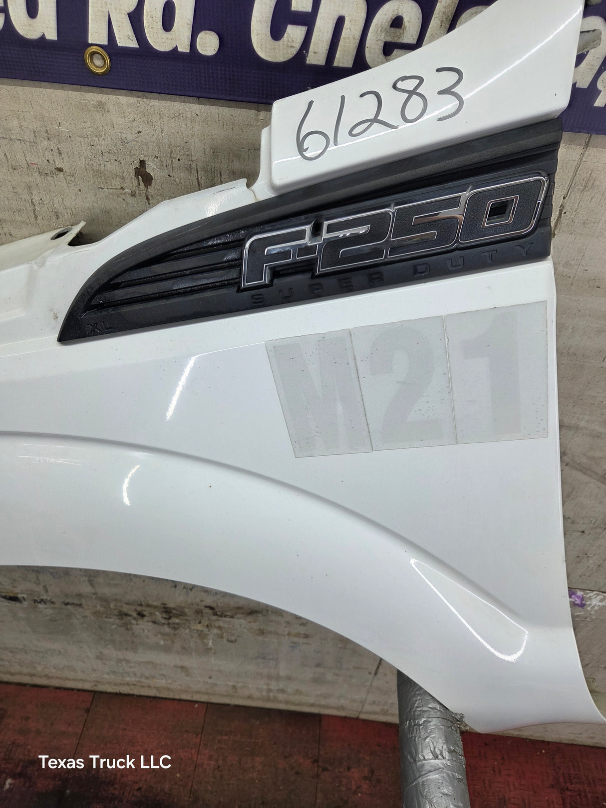 2011-2016 Ford Super Duty F250 F350 LH Driver Side Front Fender