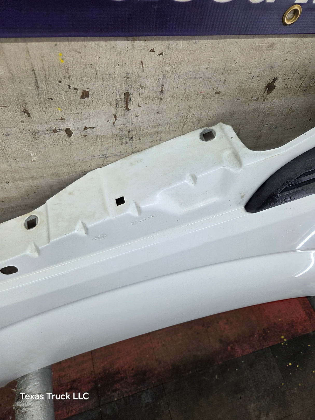 2011-2016 Ford Super Duty F250 F350 LH Driver Side Front Fender