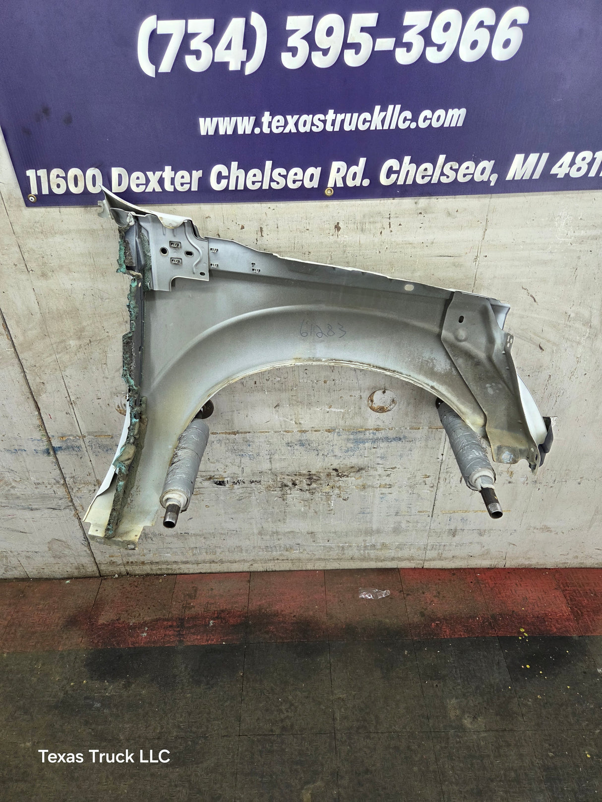 2011-2016 Ford Super Duty F250 F350 LH Driver Side Front Fender