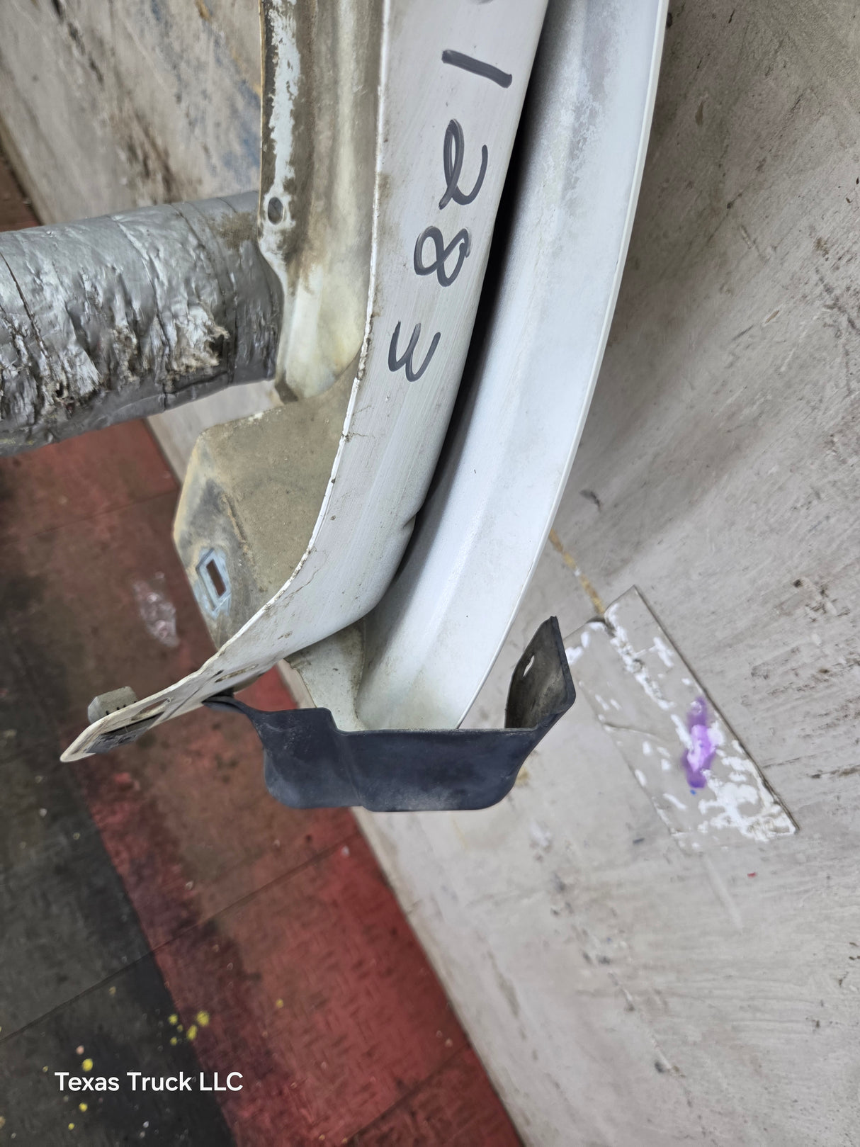 2011-2016 Ford Super Duty F250 F350 LH Driver Side Front Fender