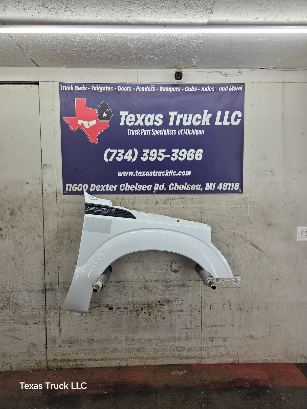 2011-2016 Ford Super Duty F250 F350 RH Passenger Side Front Fender Quarter Panel