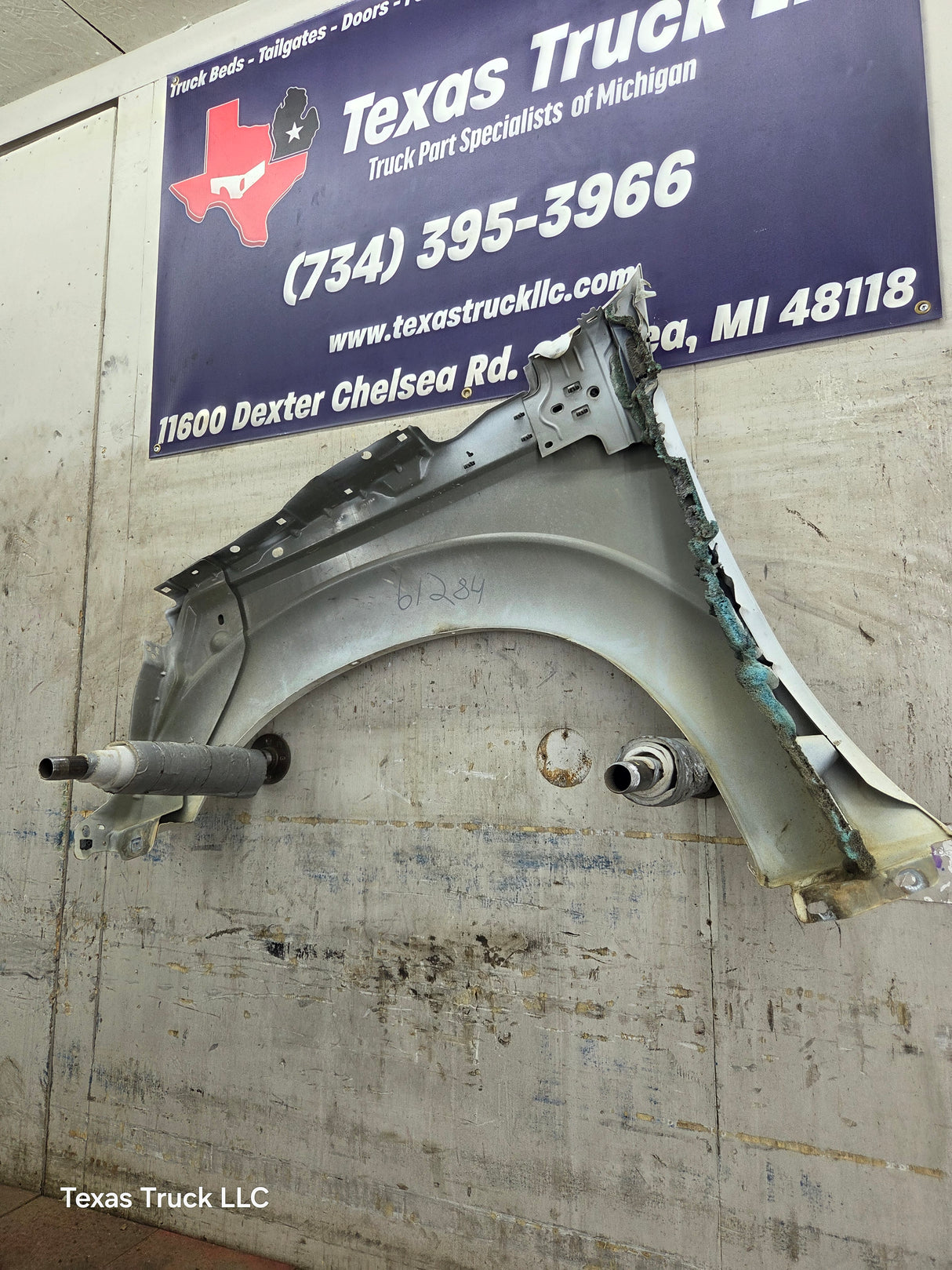 2011-2016 Ford Super Duty F250 F350 RH Passenger Side Front Fender Quarter Panel