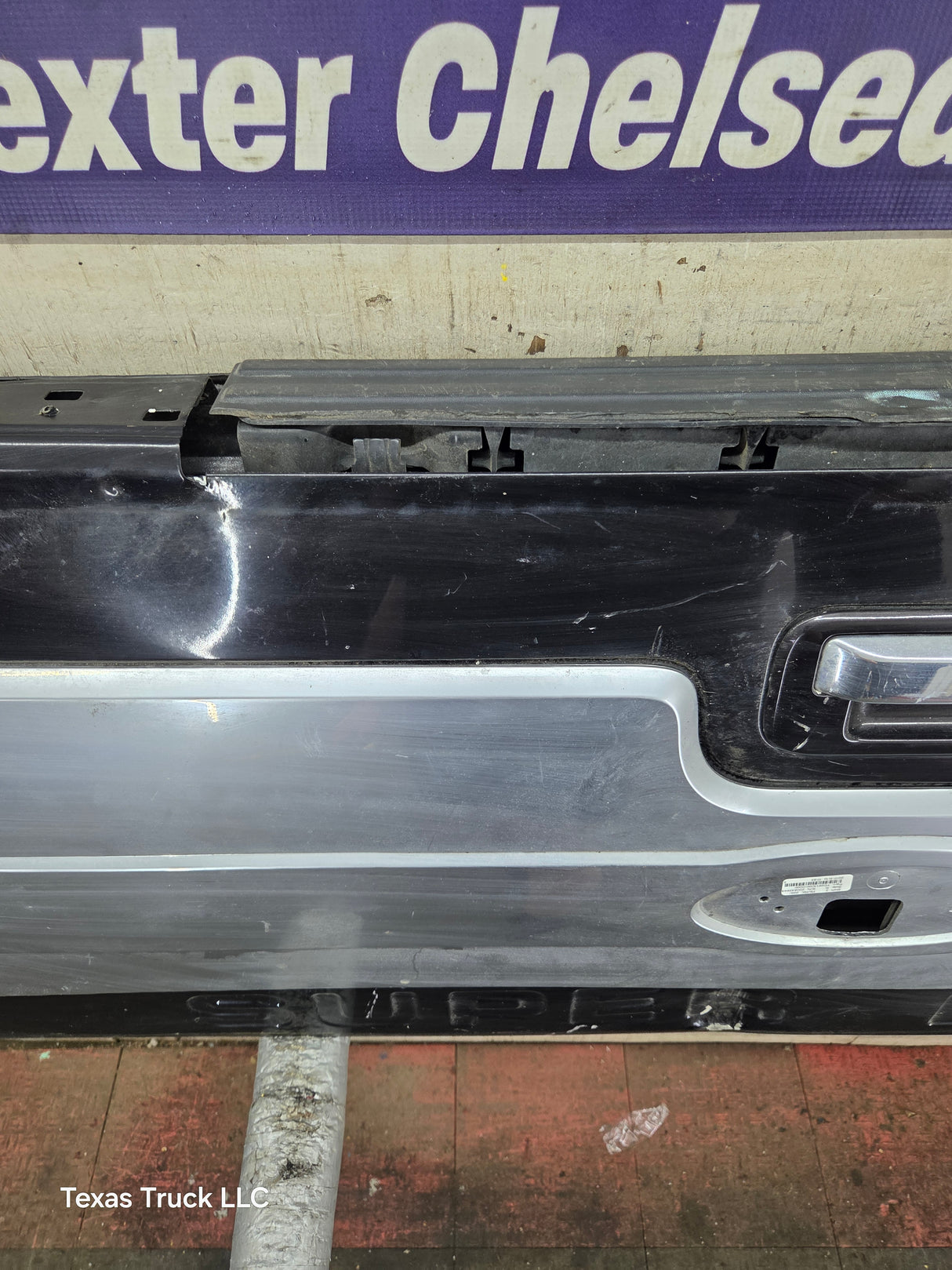 2008-2016 Ford Super Duty Platinum Tailgate With Step F250 F350 F450 F550