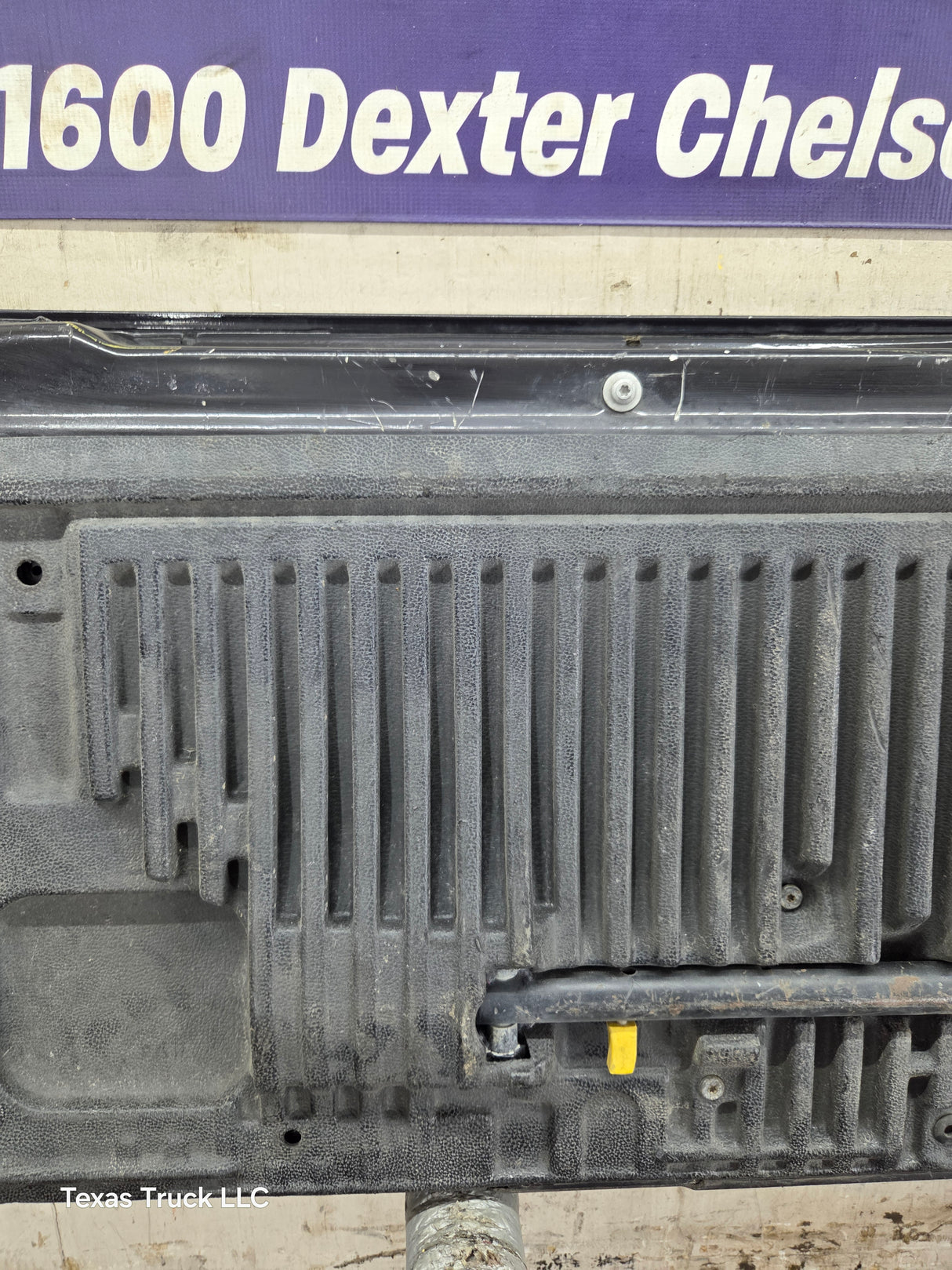 2008-2016 Ford Super Duty Platinum Tailgate With Step F250 F350 F450 F550