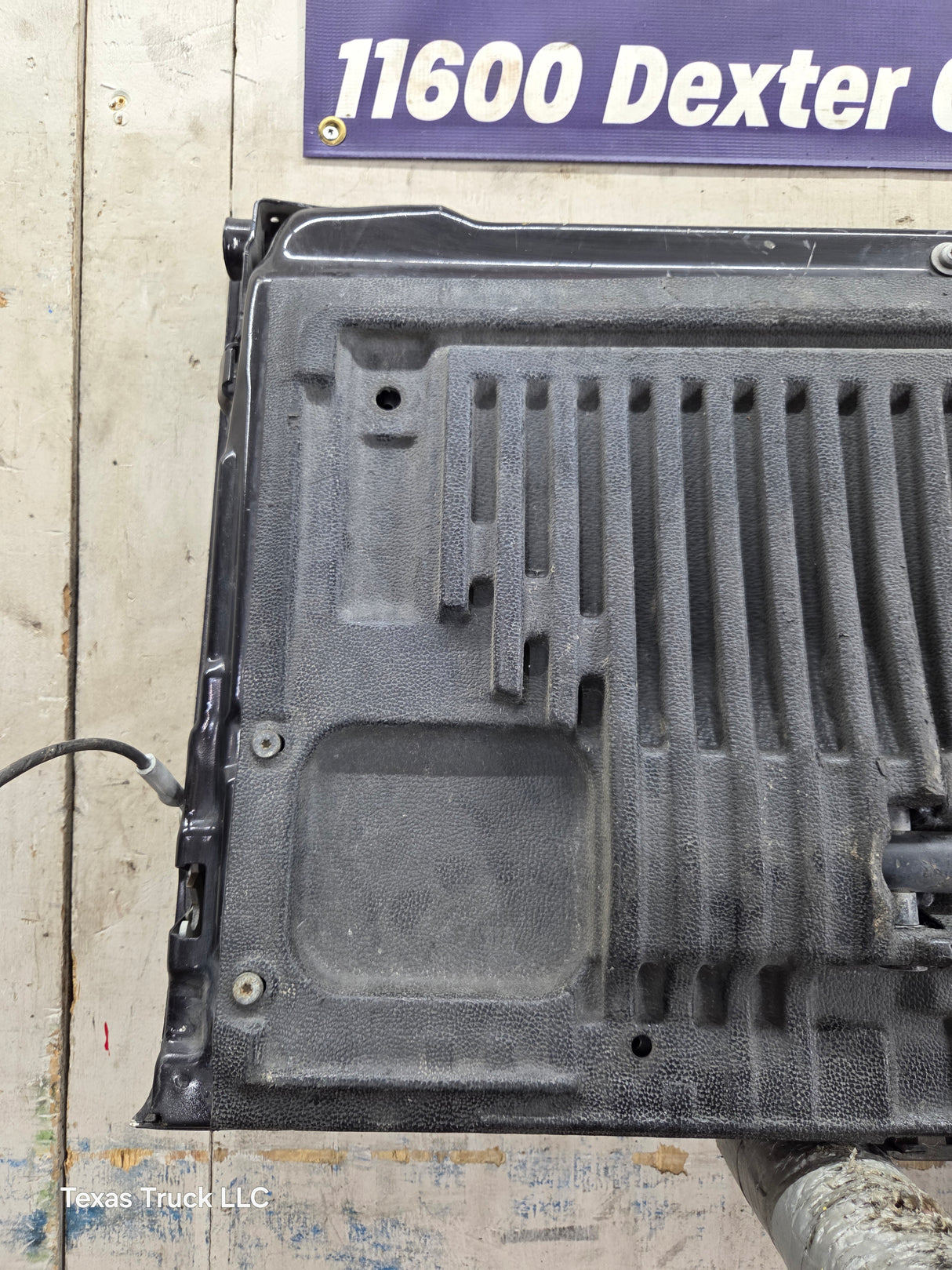 2008-2016 Ford Super Duty Platinum Tailgate With Step F250 F350 F450 F550