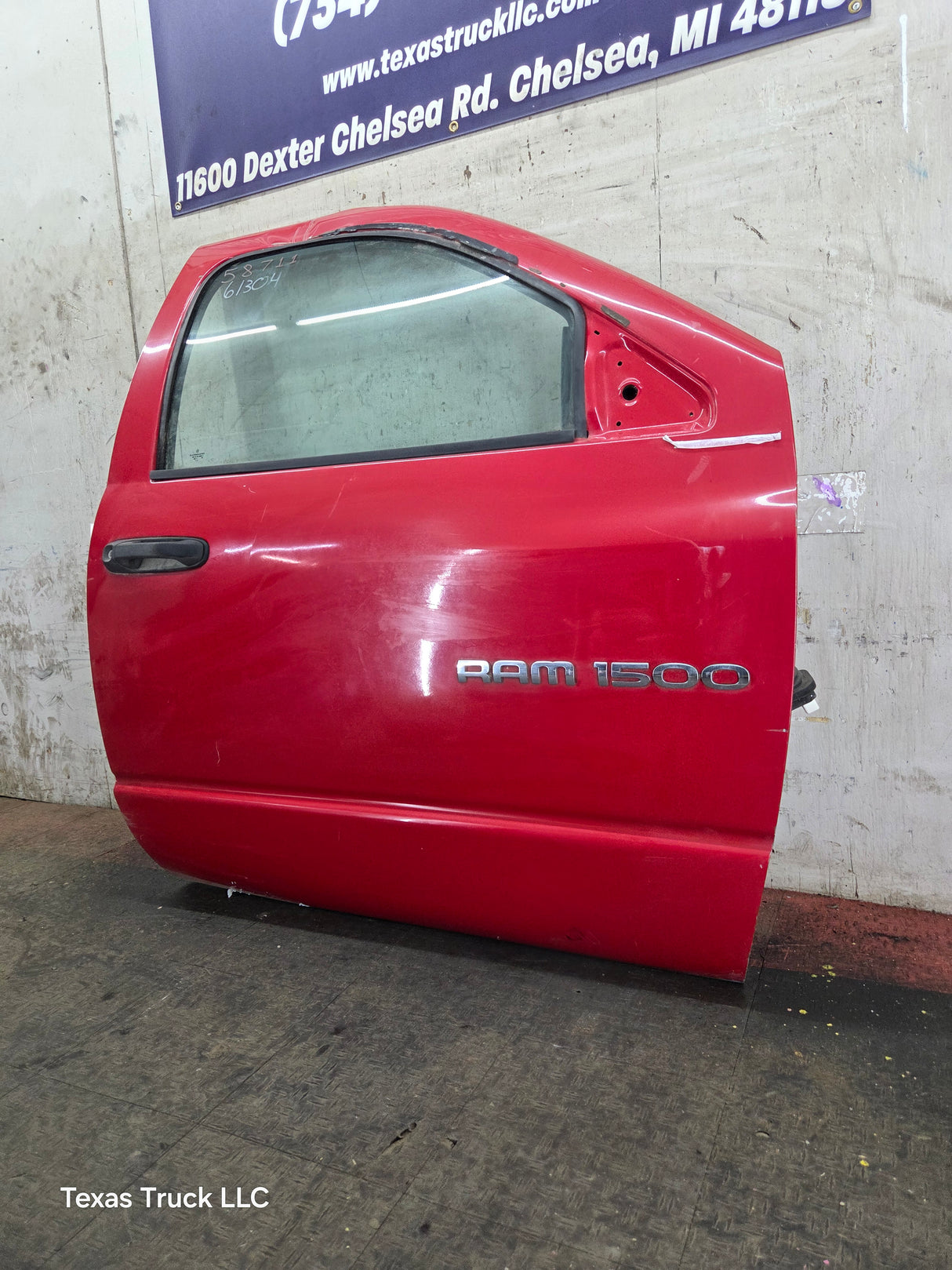 2003-2008 Dodge Ram 3rd Gen Passenger Side Front Regular Cab Door 1500 2500 3500 4500 5500