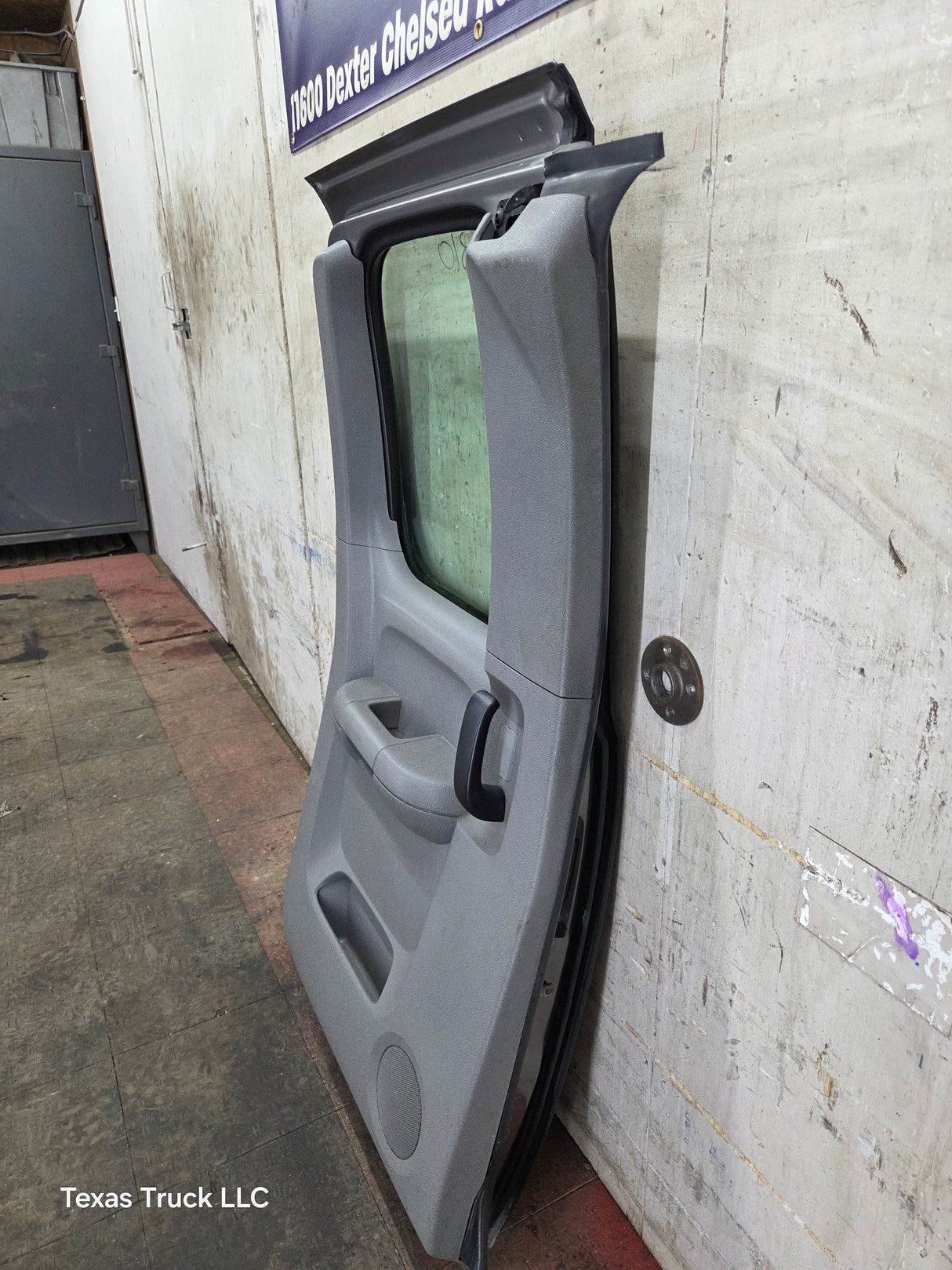 2007-2013 Chevrolet Silverado / GMC Sierra 1500 2500 3500 HD Driver Side Extended Cab LH Rear Door