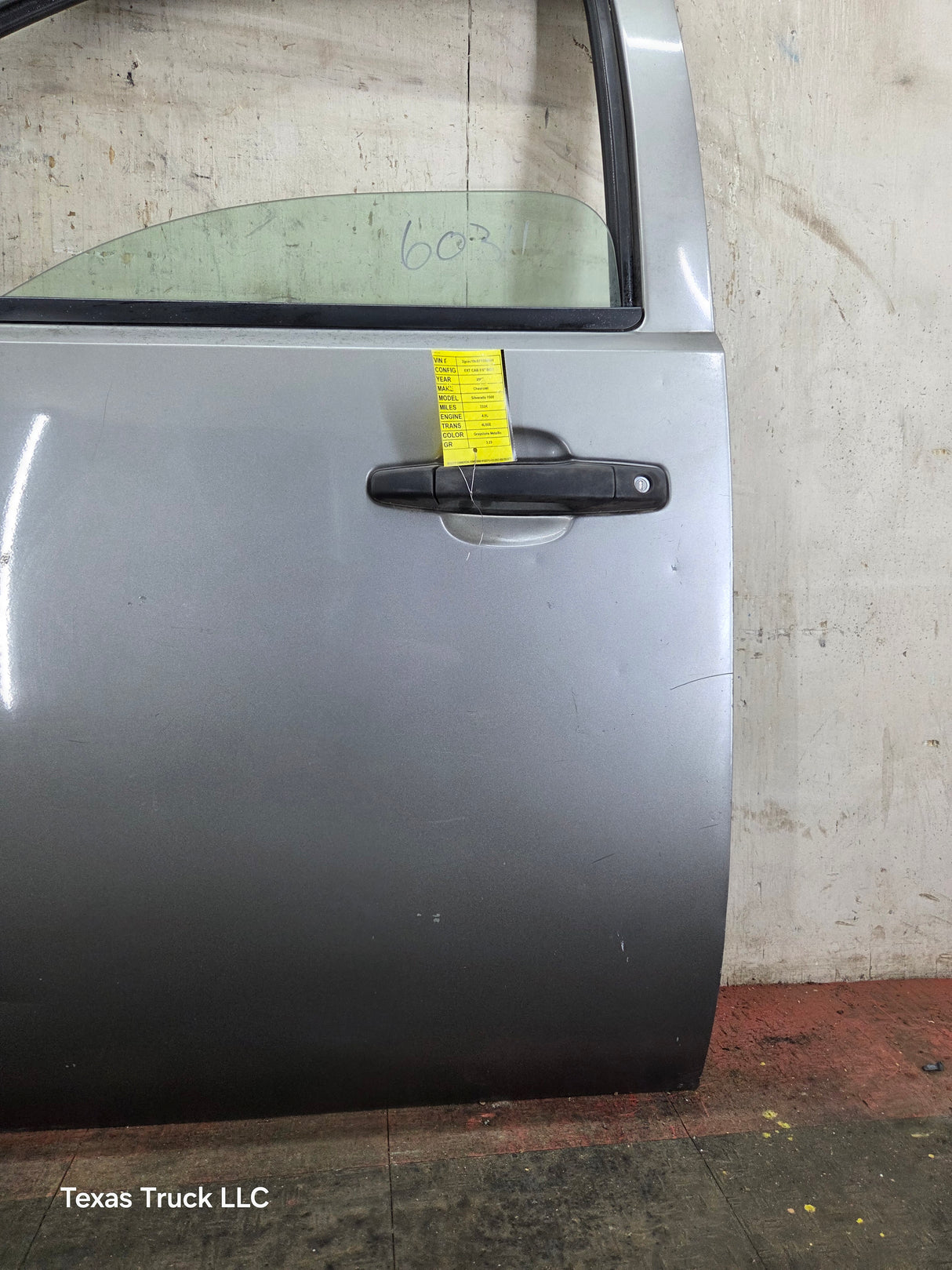 2007-2013 Chevrolet Silverado / GMC Sierra 1500 2500 3500 HD LH Front Driver Side Door