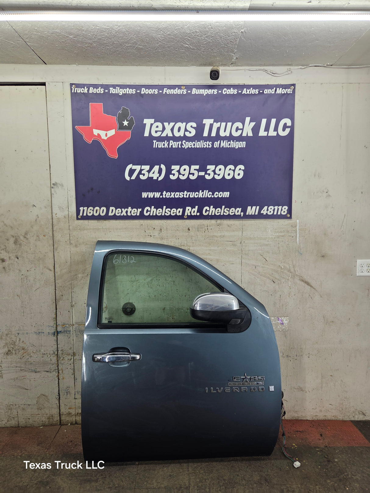 2007-2013 Chevrolet Silverado / GMC Sierra 1500 2500 3500 HD RH Front Passenger Side Door
