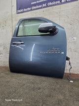 2007-2013 Chevrolet Silverado / GMC Sierra 1500 2500 3500 HD RH Front Passenger Side Door