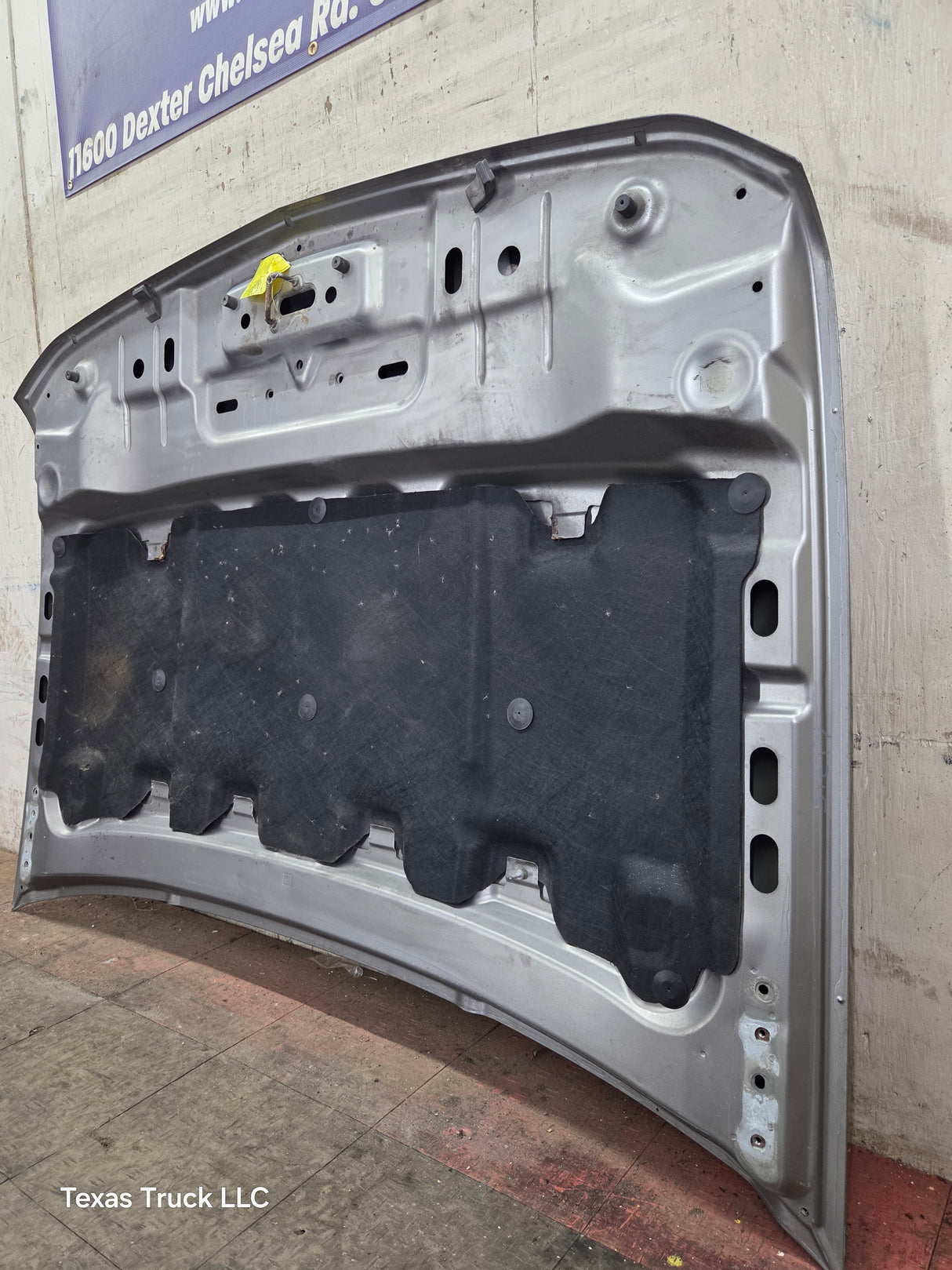 2007-2013 Chevrolet Silverado 1500 2500 Hood