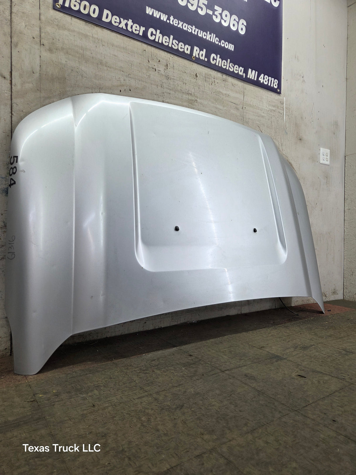 2011-2016 Ford Super Duty Hood F250 F350 F450 F550