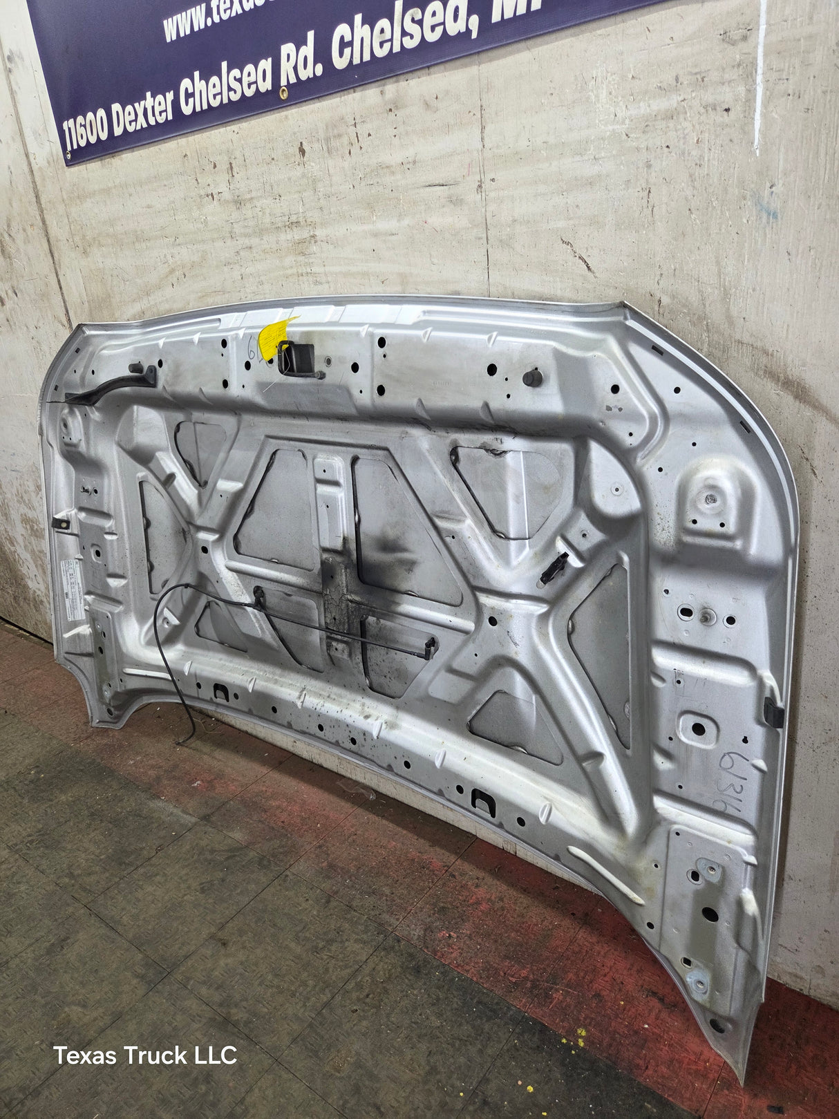 2011-2016 Ford Super Duty Hood F250 F350 F450 F550