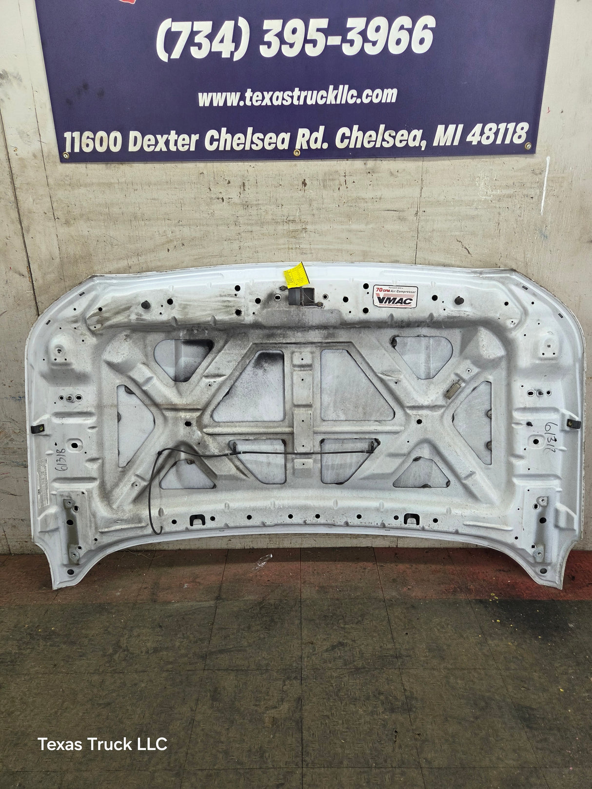 2011-2016 Ford Super Duty Hood F250 F350 F450 F550