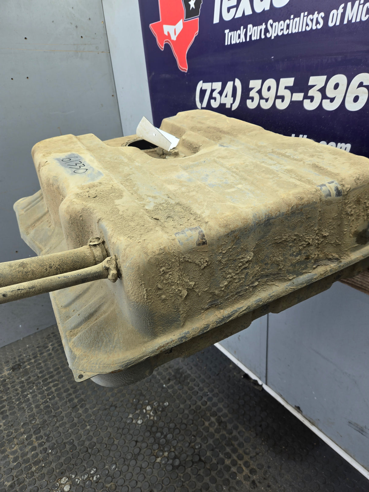 1999-2010 Ford Super Duty F350 F450 F550 Cab & Chassis Fuel Tank Rear mount behind the axle
