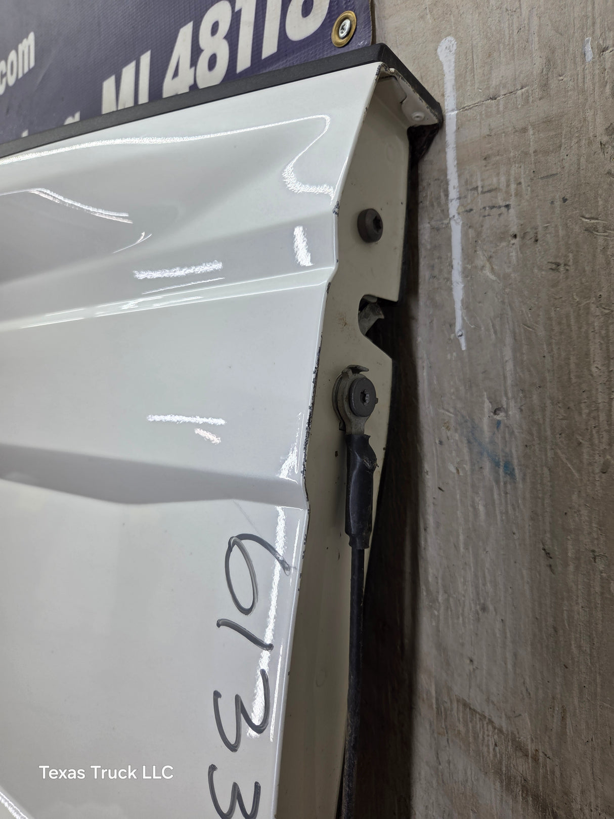 2017-2022 Ford F250 F350 F450 F550 Super Duty Step Tailgate