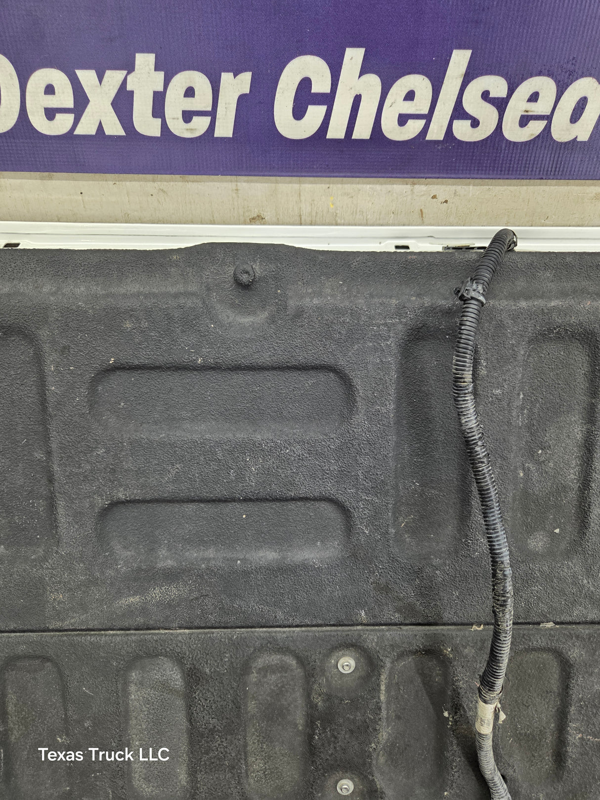 2017-2022 Ford F250 F350 F450 F550 Super Duty Step Tailgate