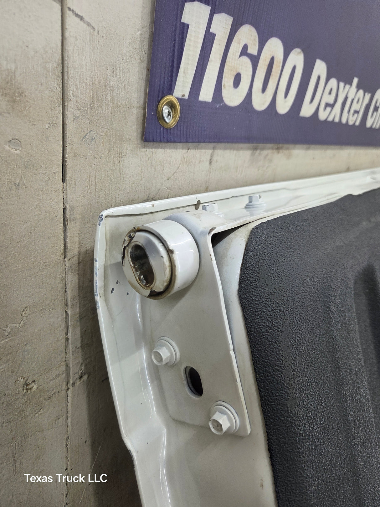 2017-2022 Ford F250 F350 F450 F550 Super Duty Step Tailgate
