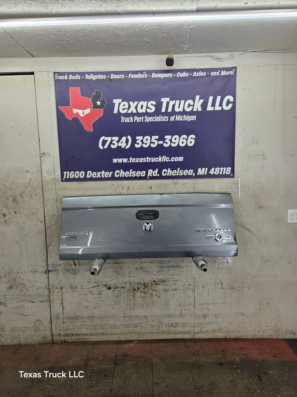 2005-2011 Dodge Dakota 3rd Gen Tailgate