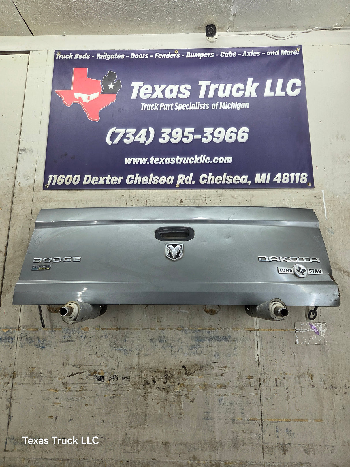 2005-2011 Dodge Dakota 3rd Gen Tailgate