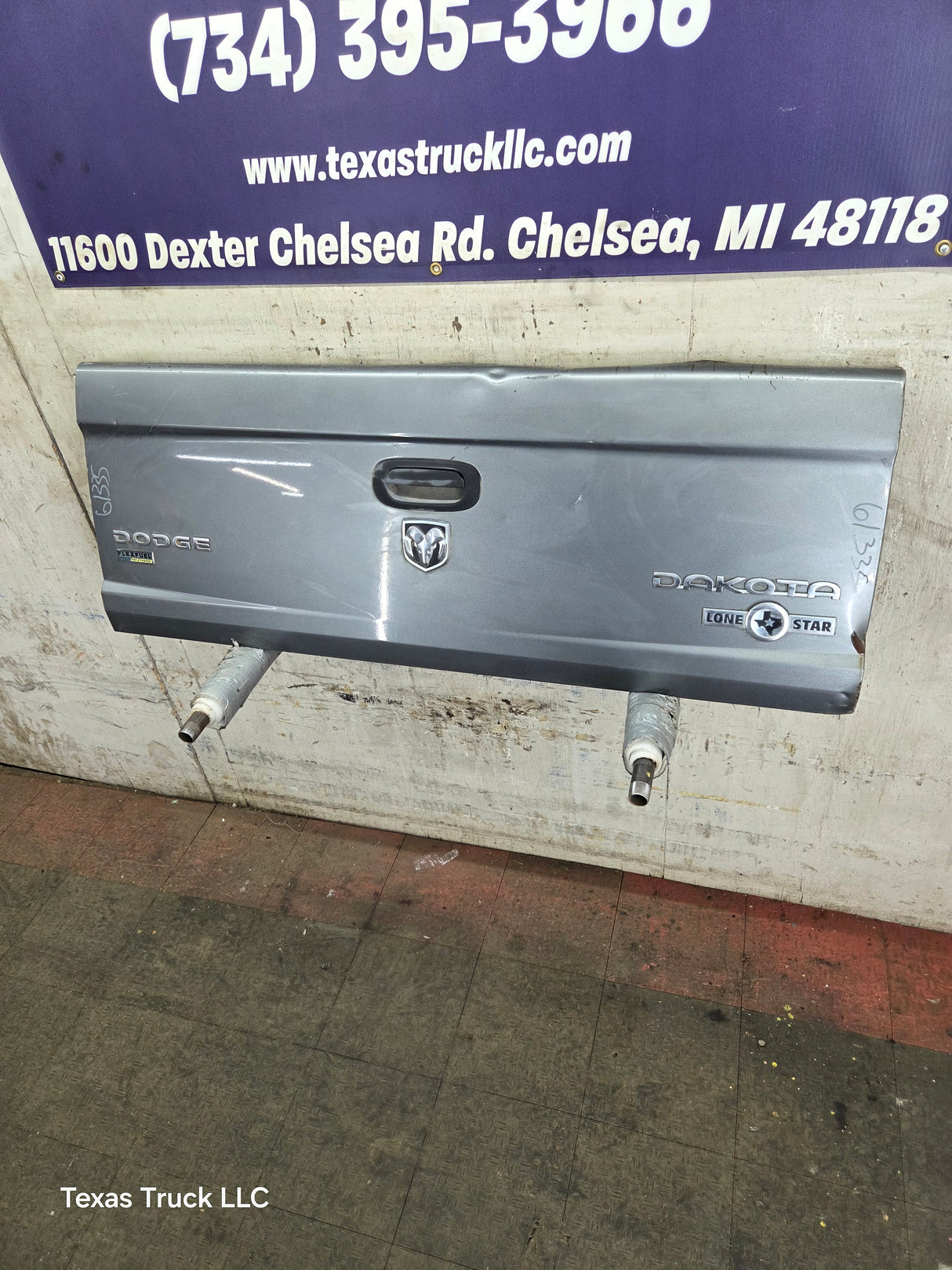 2005-2011 Dodge Dakota 3rd Gen Tailgate