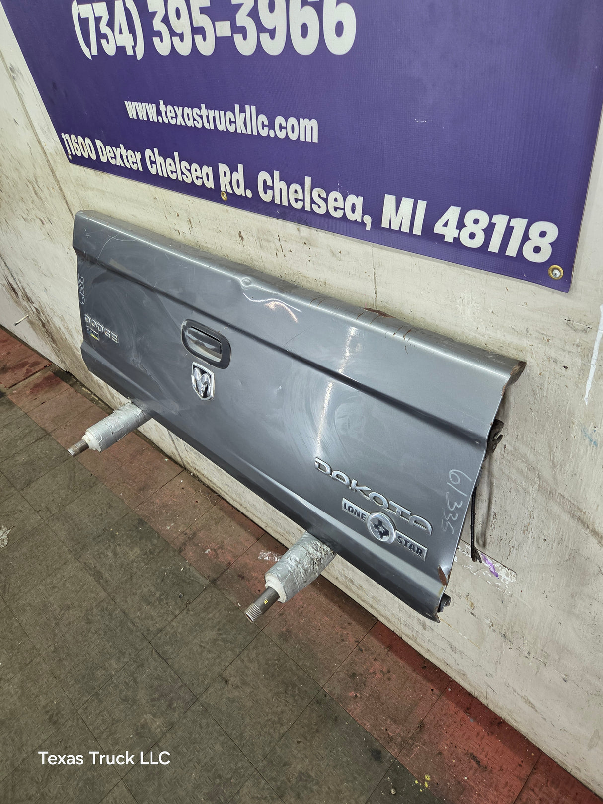 2005-2011 Dodge Dakota 3rd Gen Tailgate