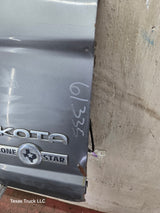 2005-2011 Dodge Dakota 3rd Gen Tailgate