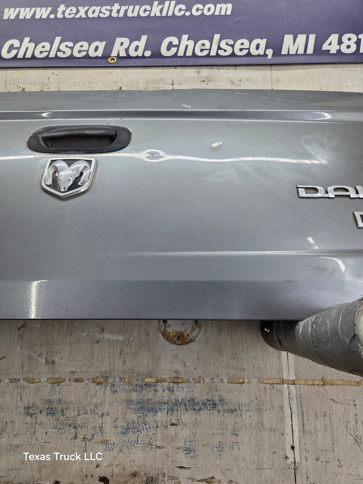2005-2011 Dodge Dakota 3rd Gen Tailgate