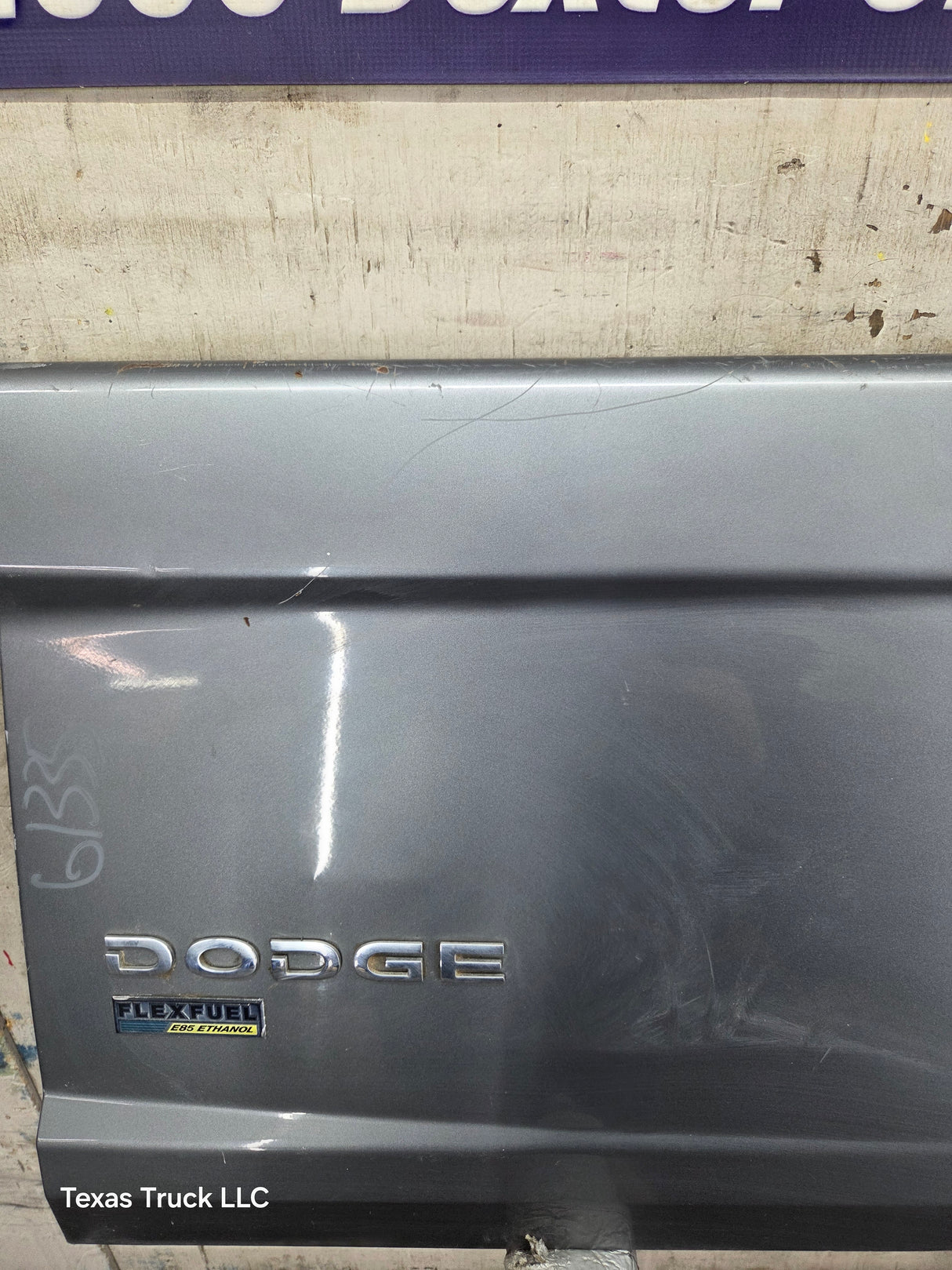 2005-2011 Dodge Dakota 3rd Gen Tailgate