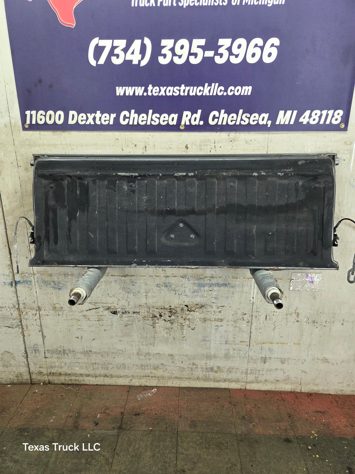 2005-2011 Dodge Dakota 3rd Gen Tailgate