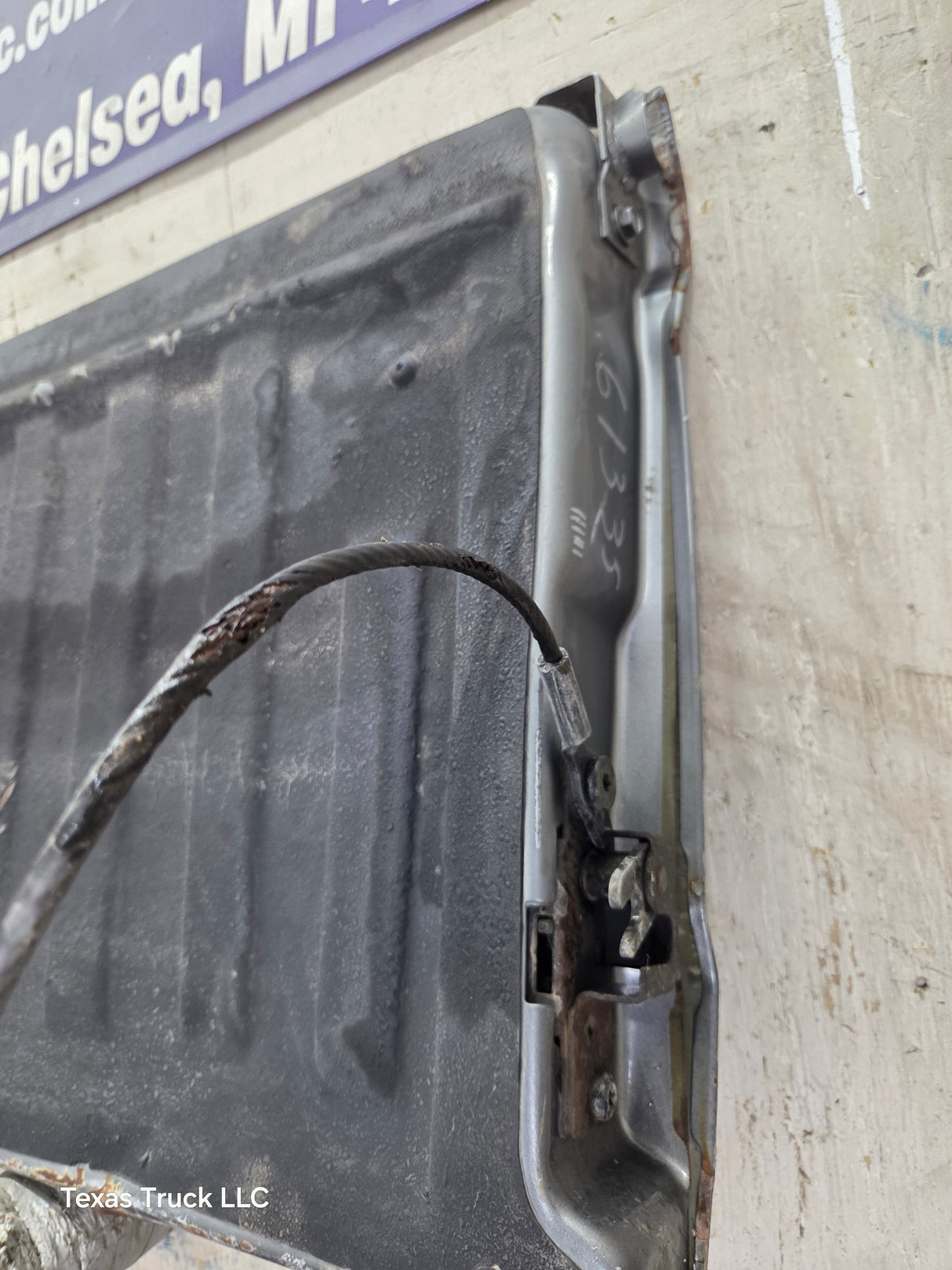 2005-2011 Dodge Dakota 3rd Gen Tailgate