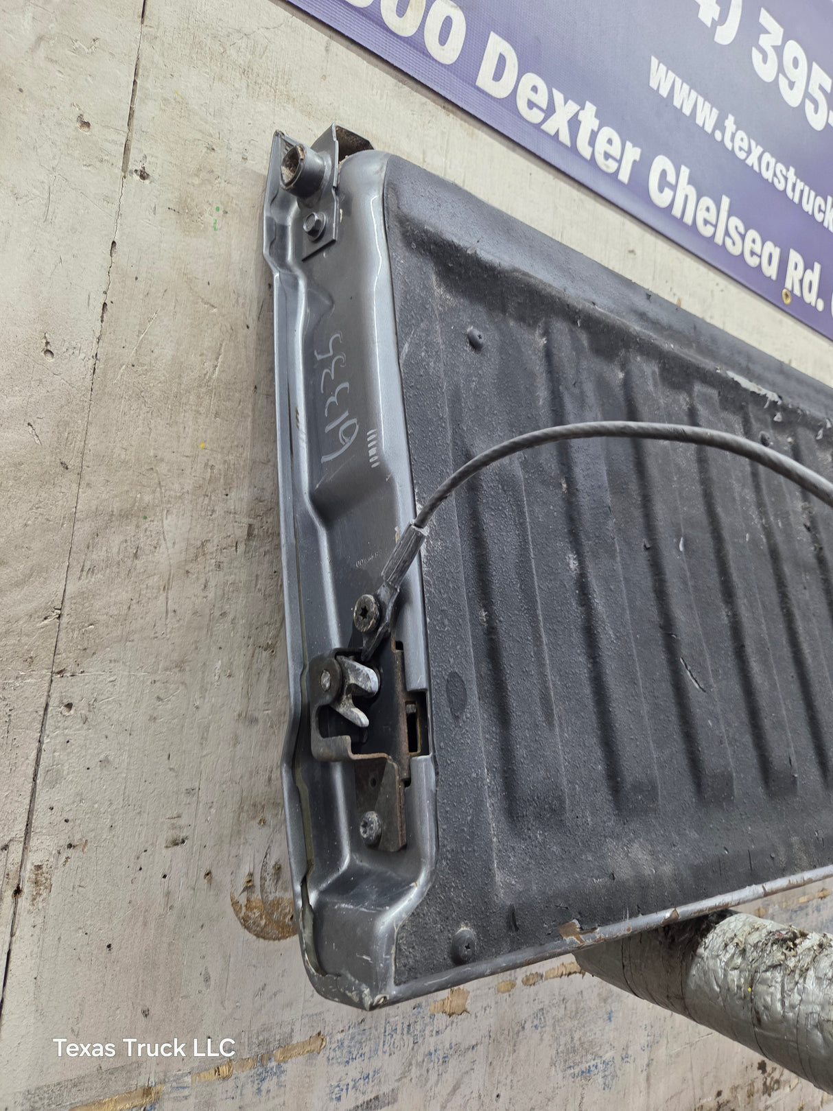 2005-2011 Dodge Dakota 3rd Gen Tailgate