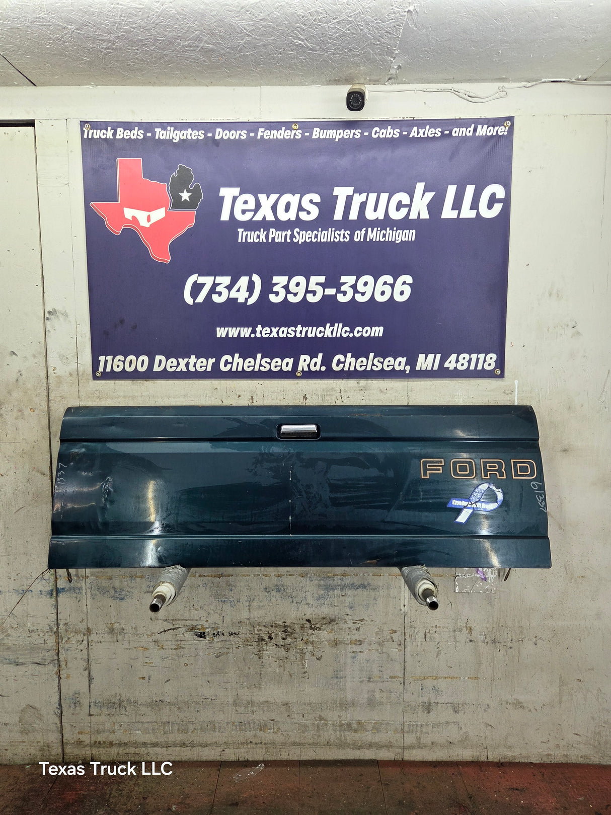 1980-1986 Bullnose / Bricknose / OBS Ford F100 F150 F250 F350 Tailgate