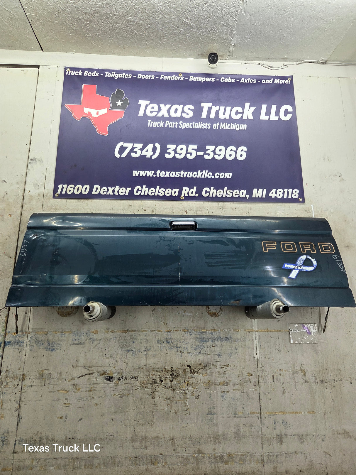 1980-1986 Bullnose / Bricknose / OBS Ford F100 F150 F250 F350 Tailgate