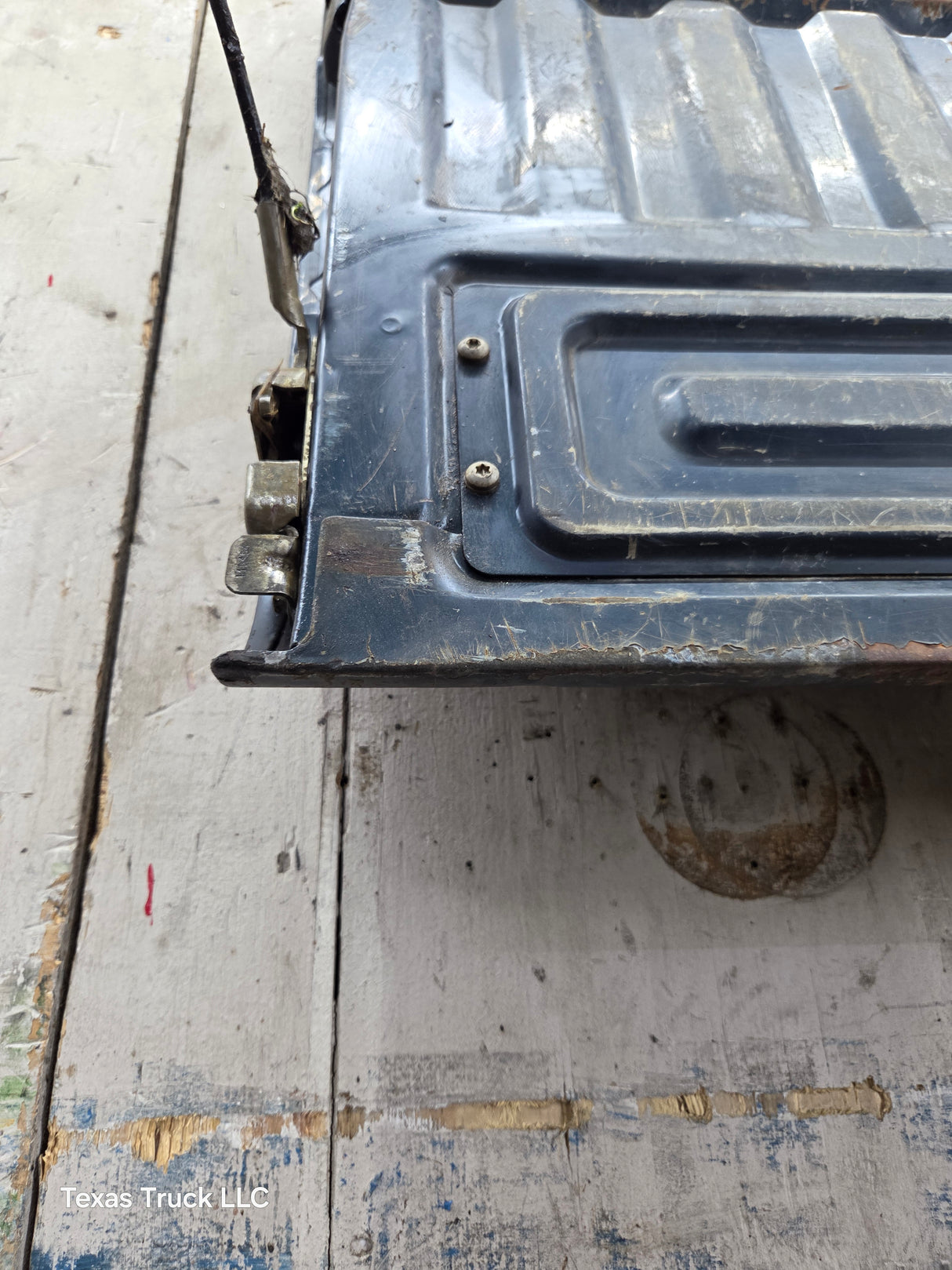 1980-1986 Bullnose / Bricknose / OBS Ford F100 F150 F250 F350 Tailgate