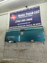 1997-2003 F150 / 1999-2007 Ford F250 F350 F450 F550 Super Duty Tailgate