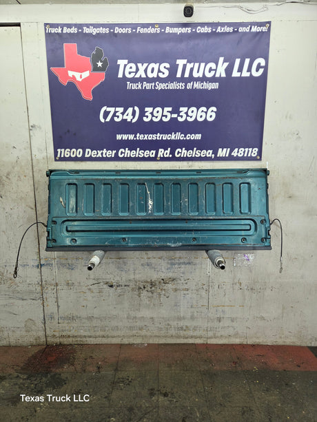 1997-2003 F150 / 1999-2007 Ford F250 F350 F450 F550 Super Duty Tailgate