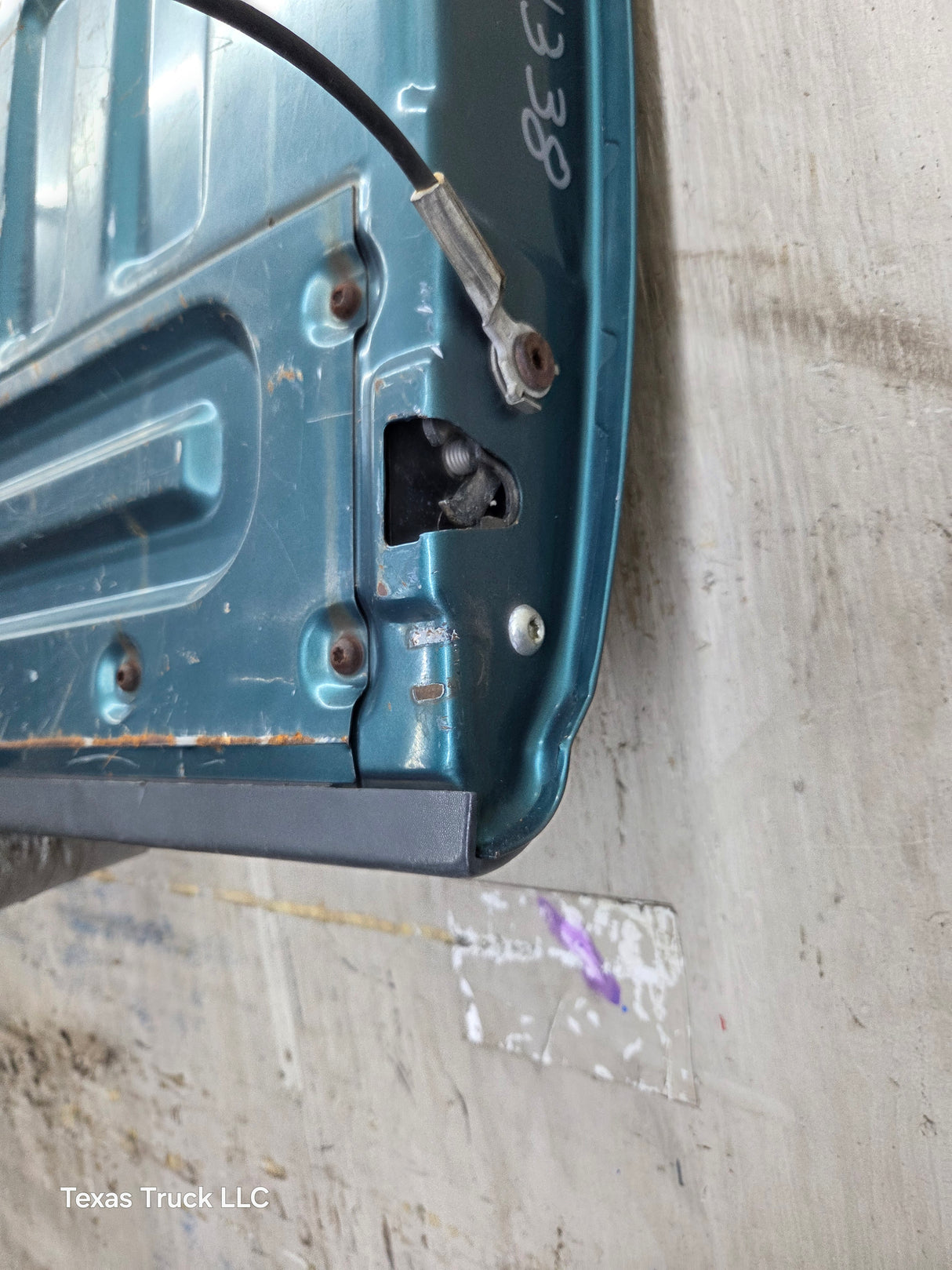 1997-2003 F150 / 1999-2007 Ford F250 F350 F450 F550 Super Duty Tailgate