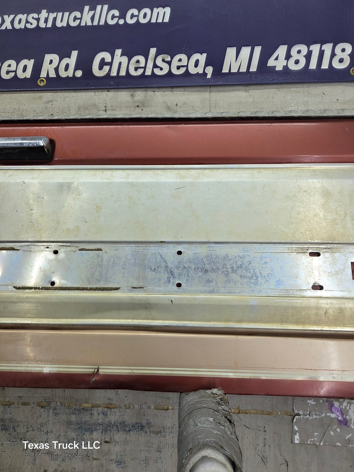 1980-1986 Bullnose / Bricknose / OBS Ford F100 F150 F250 F350 Tailgate