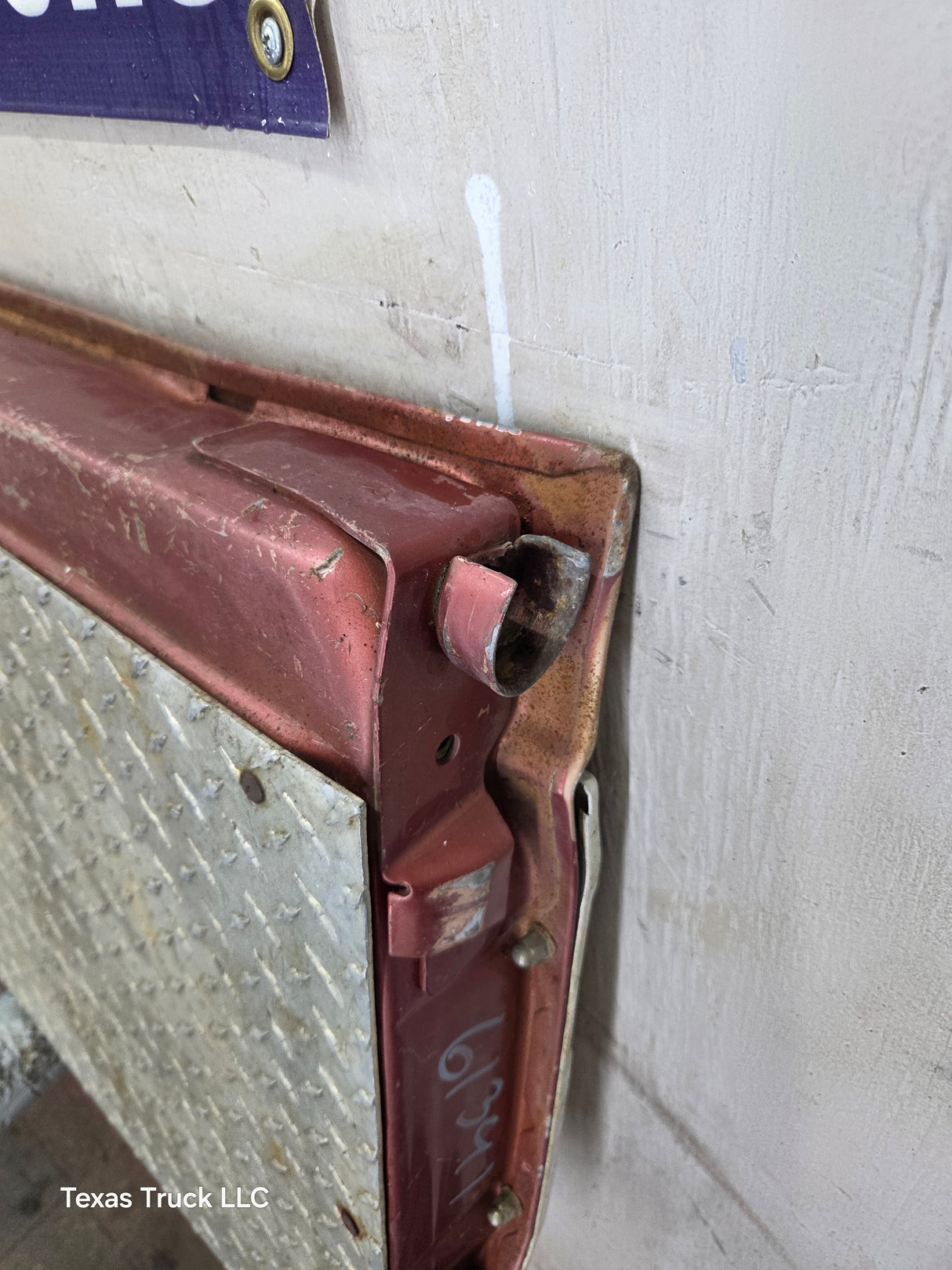 1980-1986 Bullnose / Bricknose / OBS Ford F100 F150 F250 F350 Tailgate