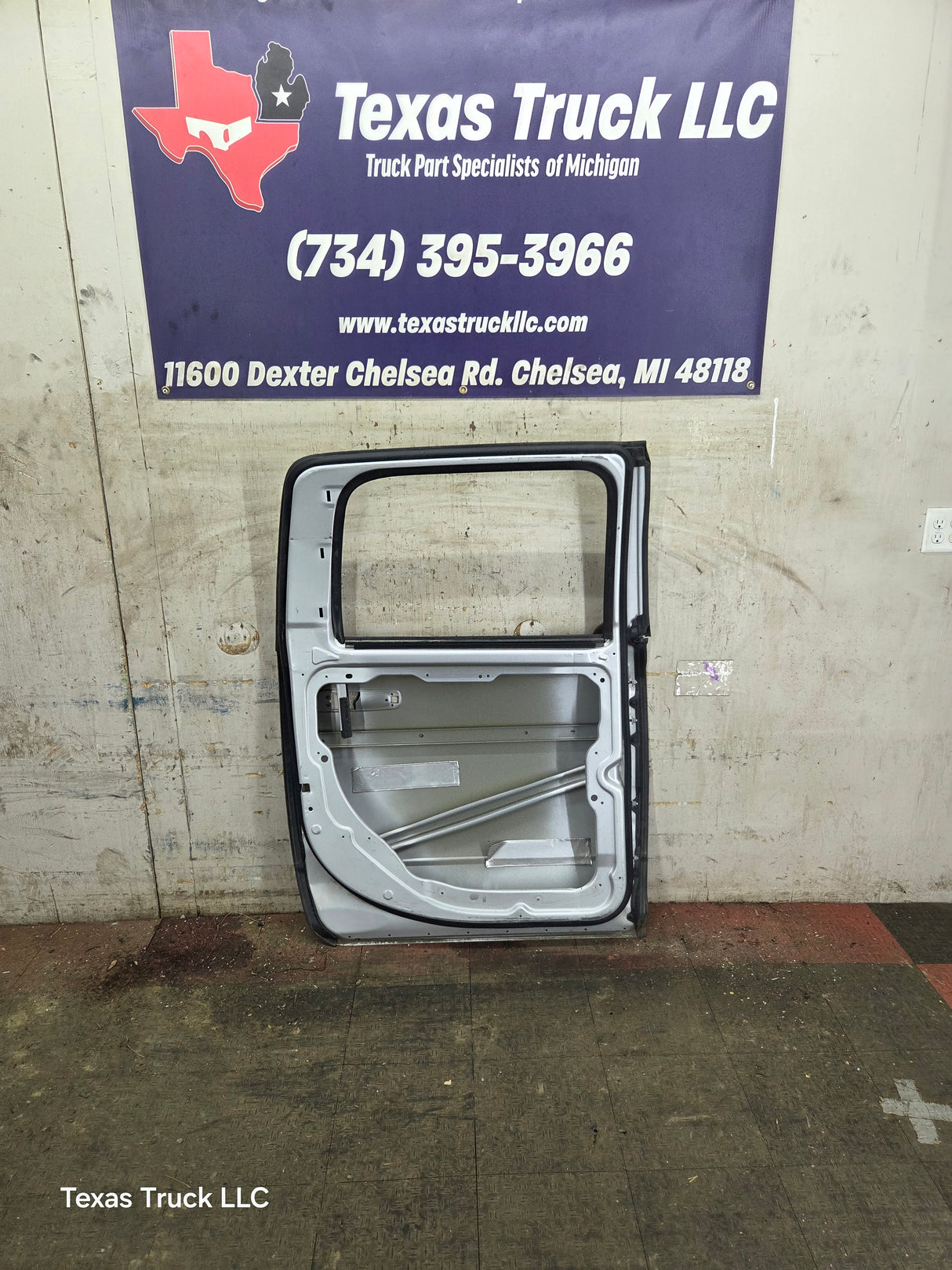 2009-2018 Dodge Ram 4th Gen LH Driver Side Rear CREW Cab Door 1500 2500 3500 4500 5500