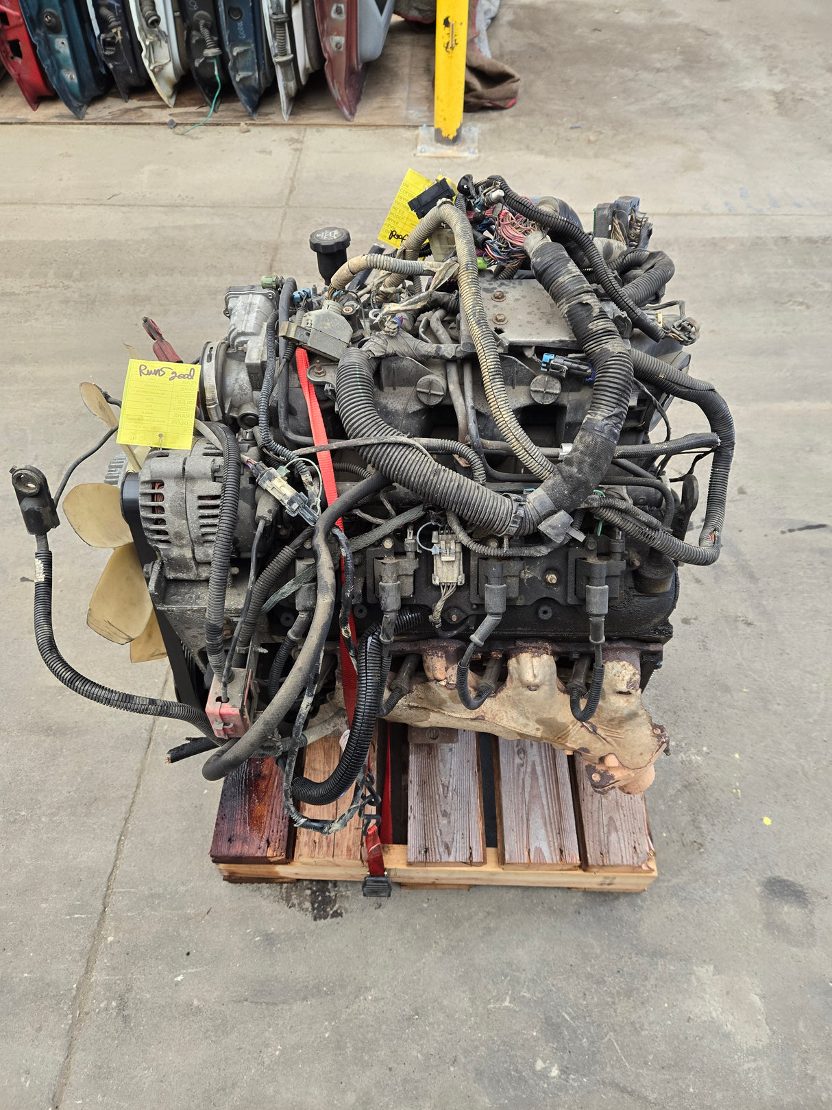 2004 Chevrolet GMC 2500 3500HD 6.0L Engine LS Vortec Gas Engine Runs Good