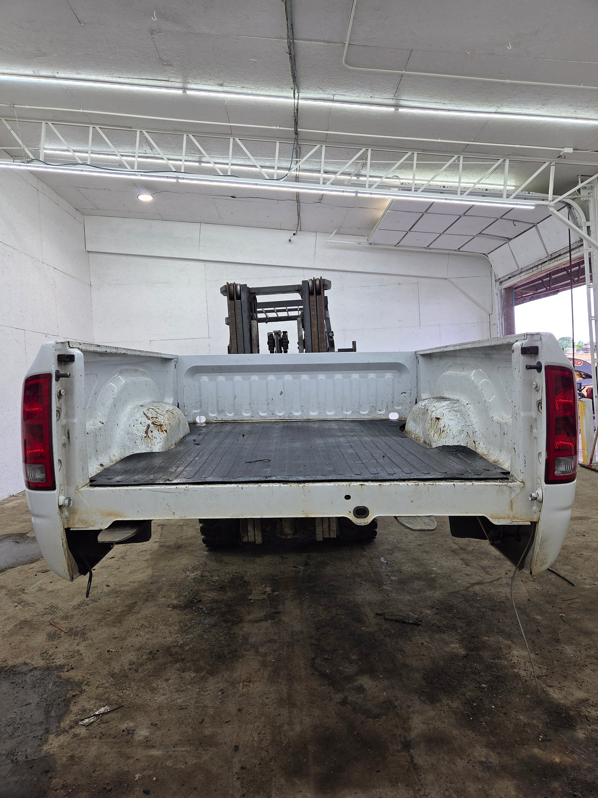 2003-2008 Dodge Ram 1500 2500 3500 3rd Gen 6' 4" Short Truck Bed