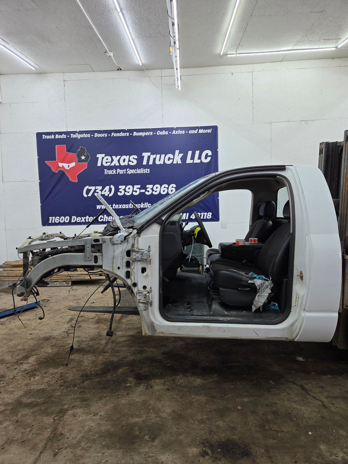 2003-2008 Dodge Ram 1500 2500 3500 4500 5500 3rd Gen Regular Cab 2 door cab