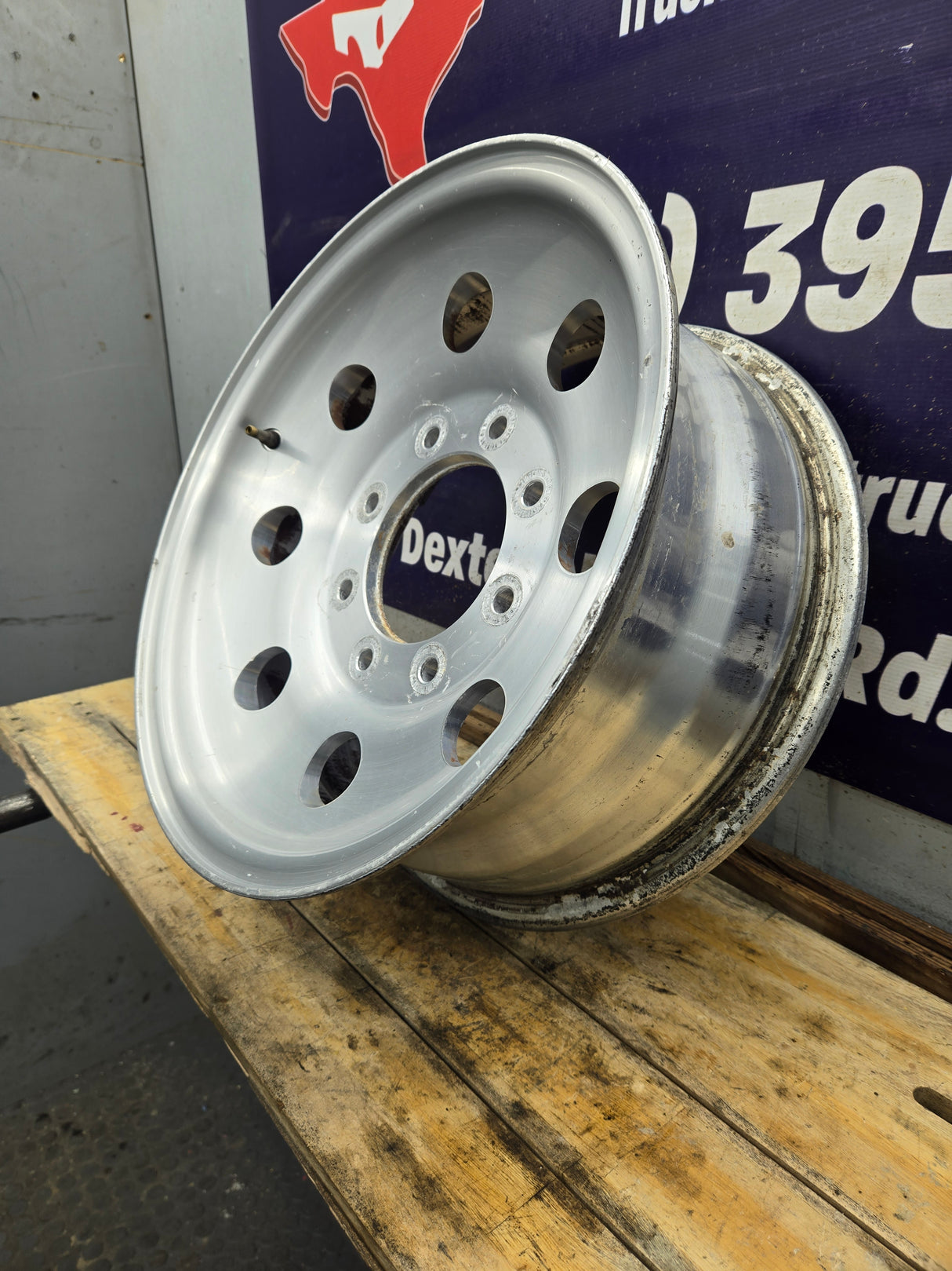 1999-2004 Ford F250 F350 Super Duty Excursion 16 x 7" Brushed Aluminum Wheel Rim 8 x 170