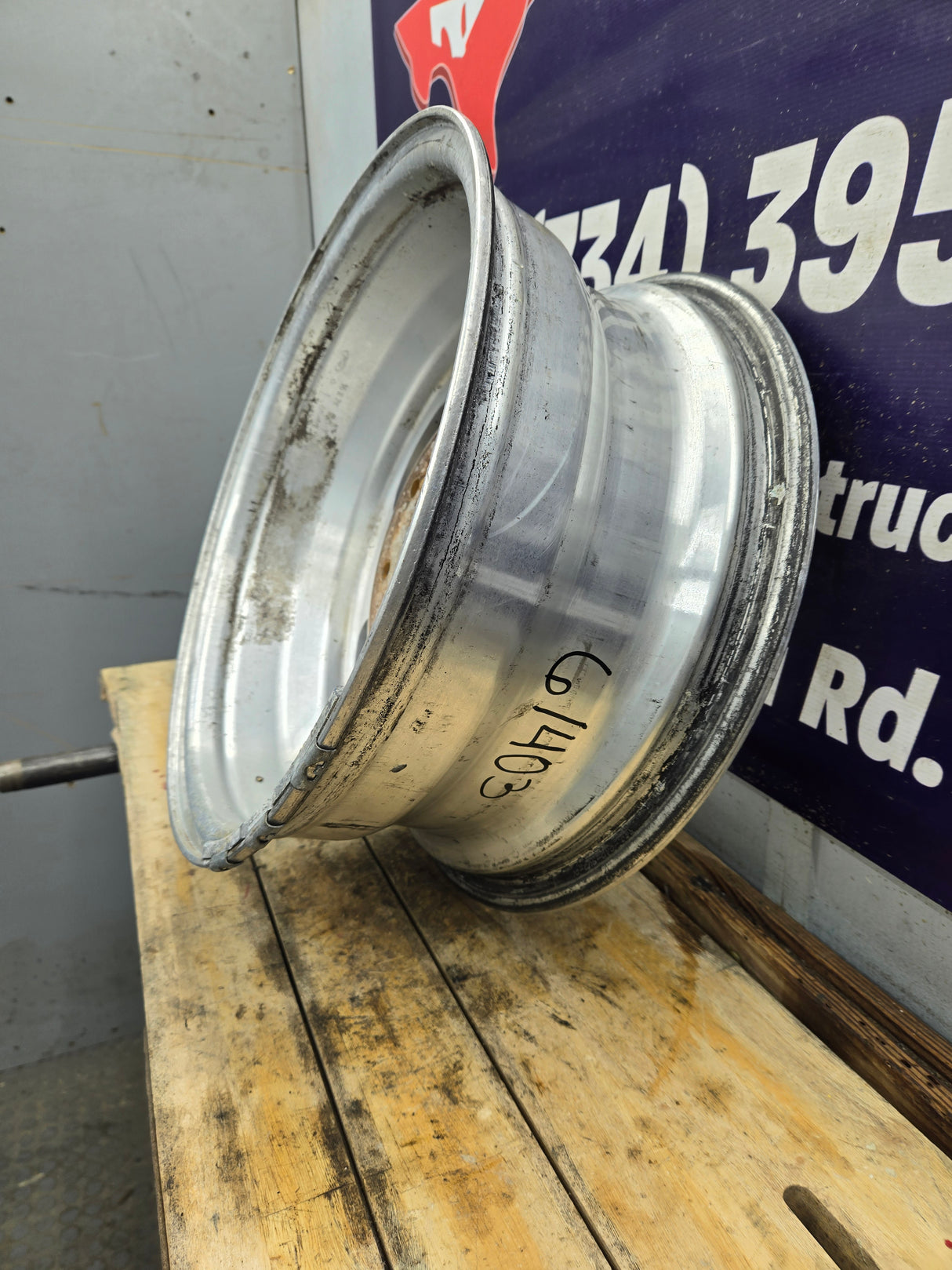 1999-2004 Ford F250 F350 Super Duty Excursion 16" Polished Aluminum Wheel Rim