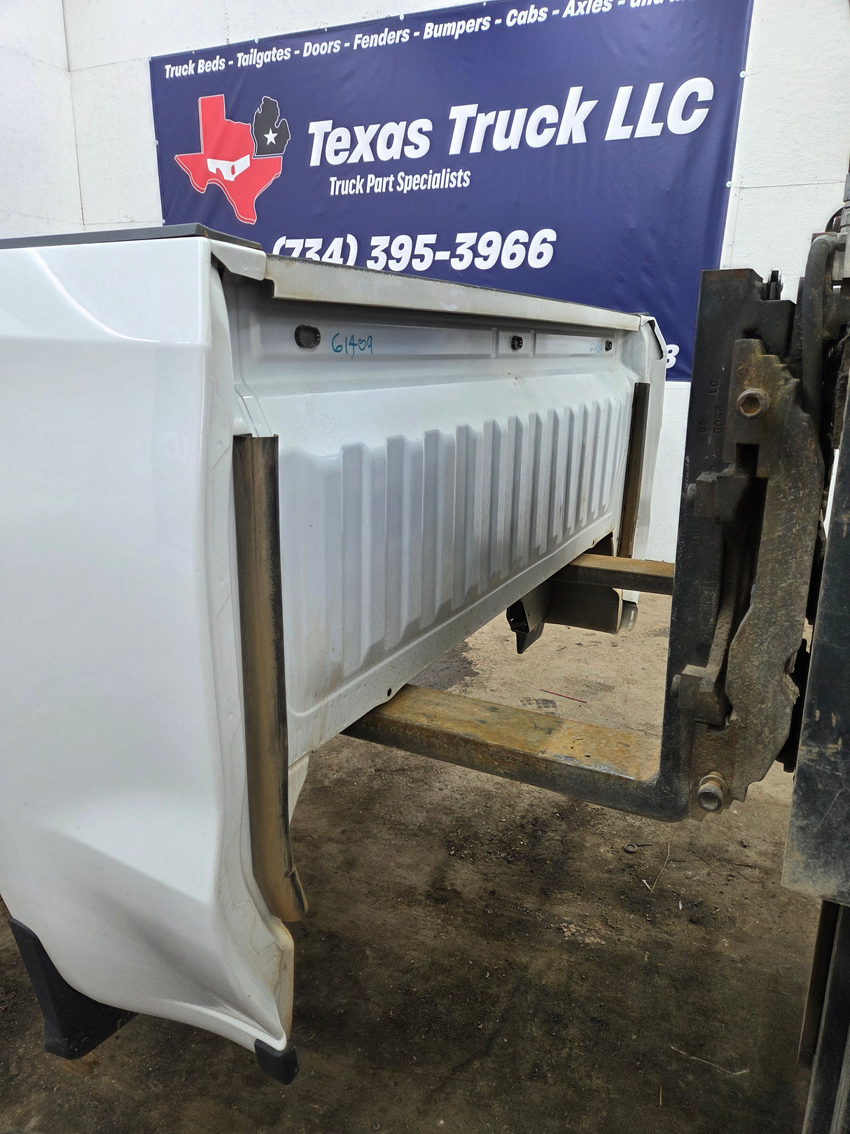 2019-2026 Chevrolet Silverado 1500 5'9" Short Truck Bed