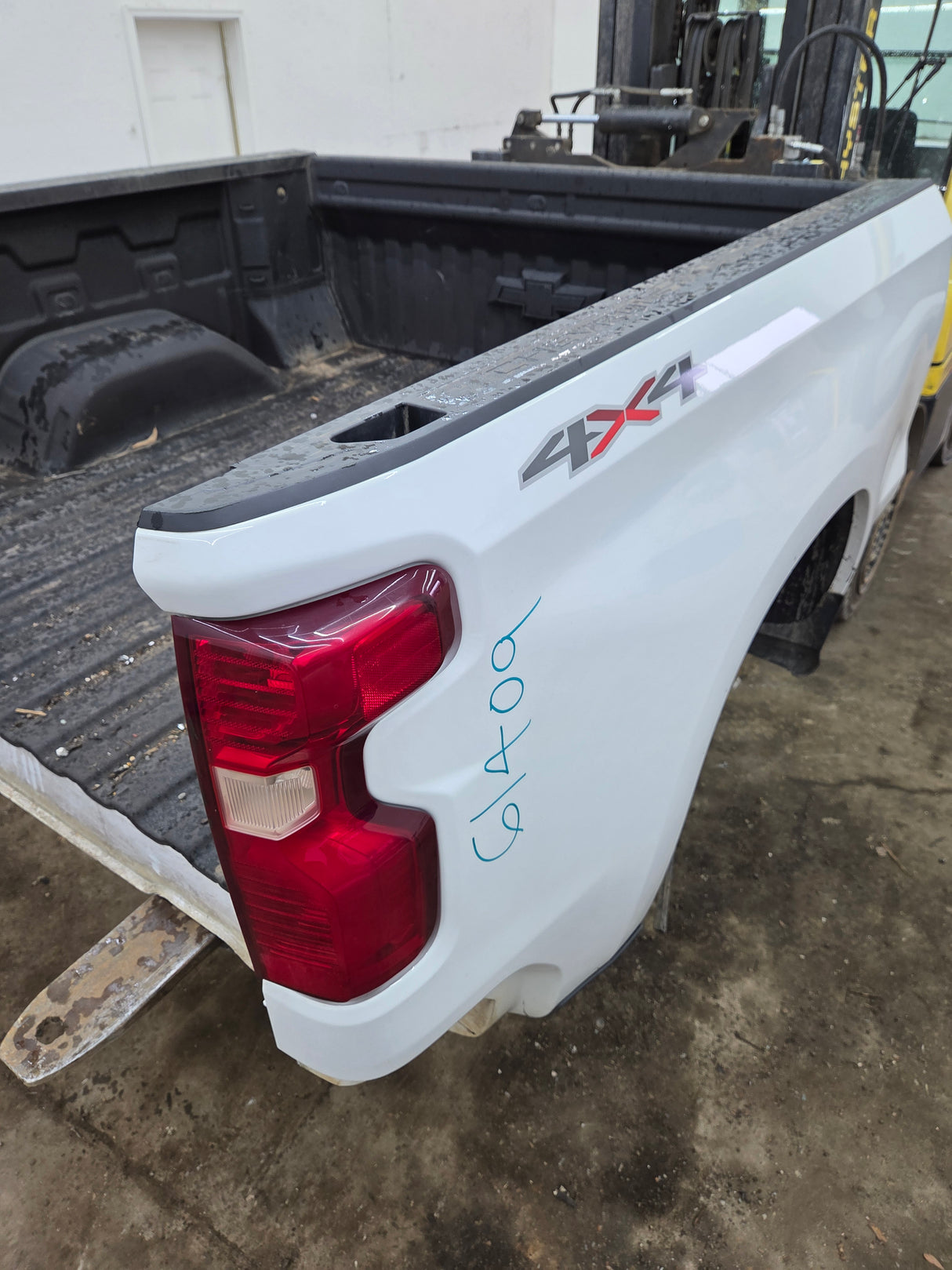 2019-2026 Chevrolet Silverado 1500 5'9" Short Truck Bed